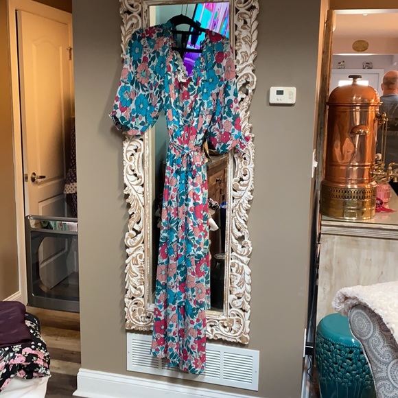 Beautiful dress worn once - Picture 5 of 8